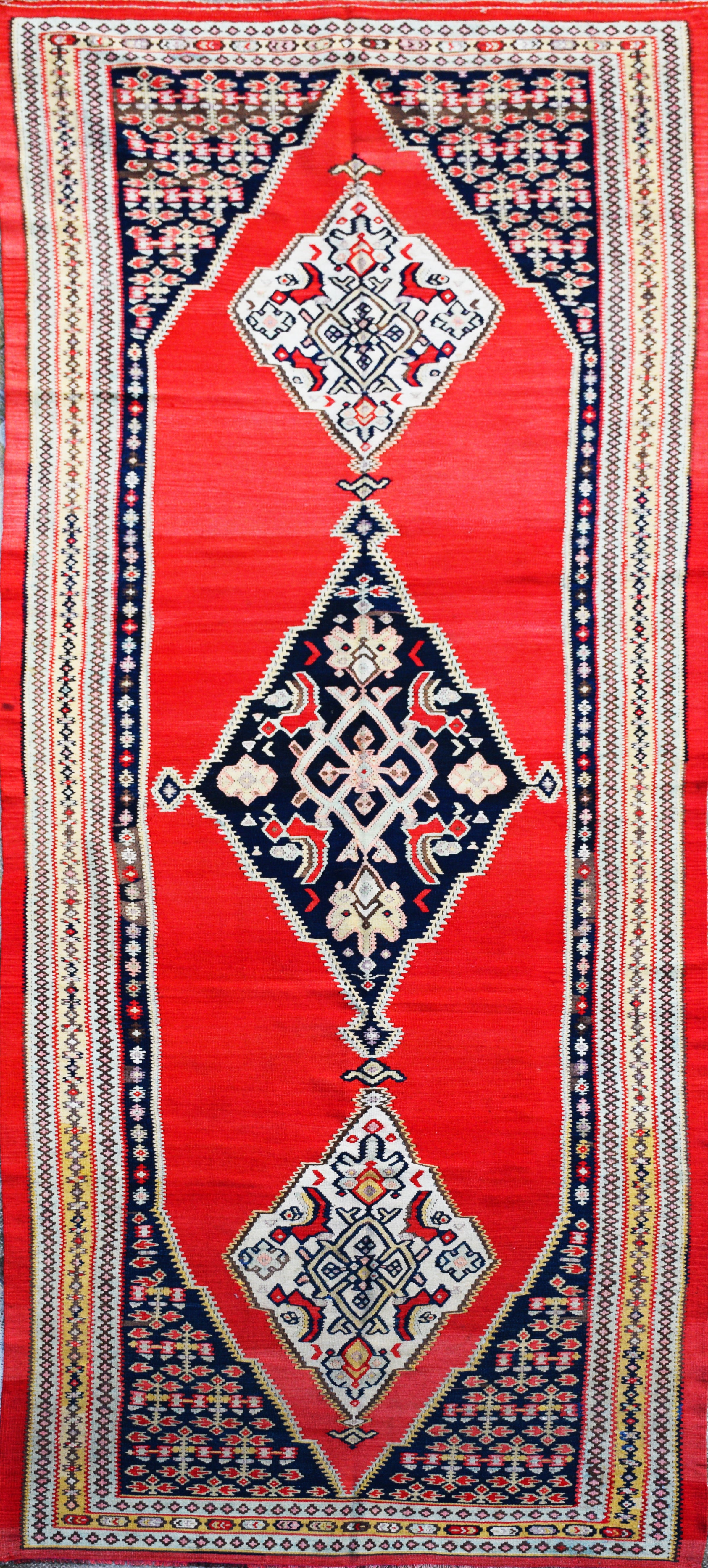 ANTIQUE CARPET