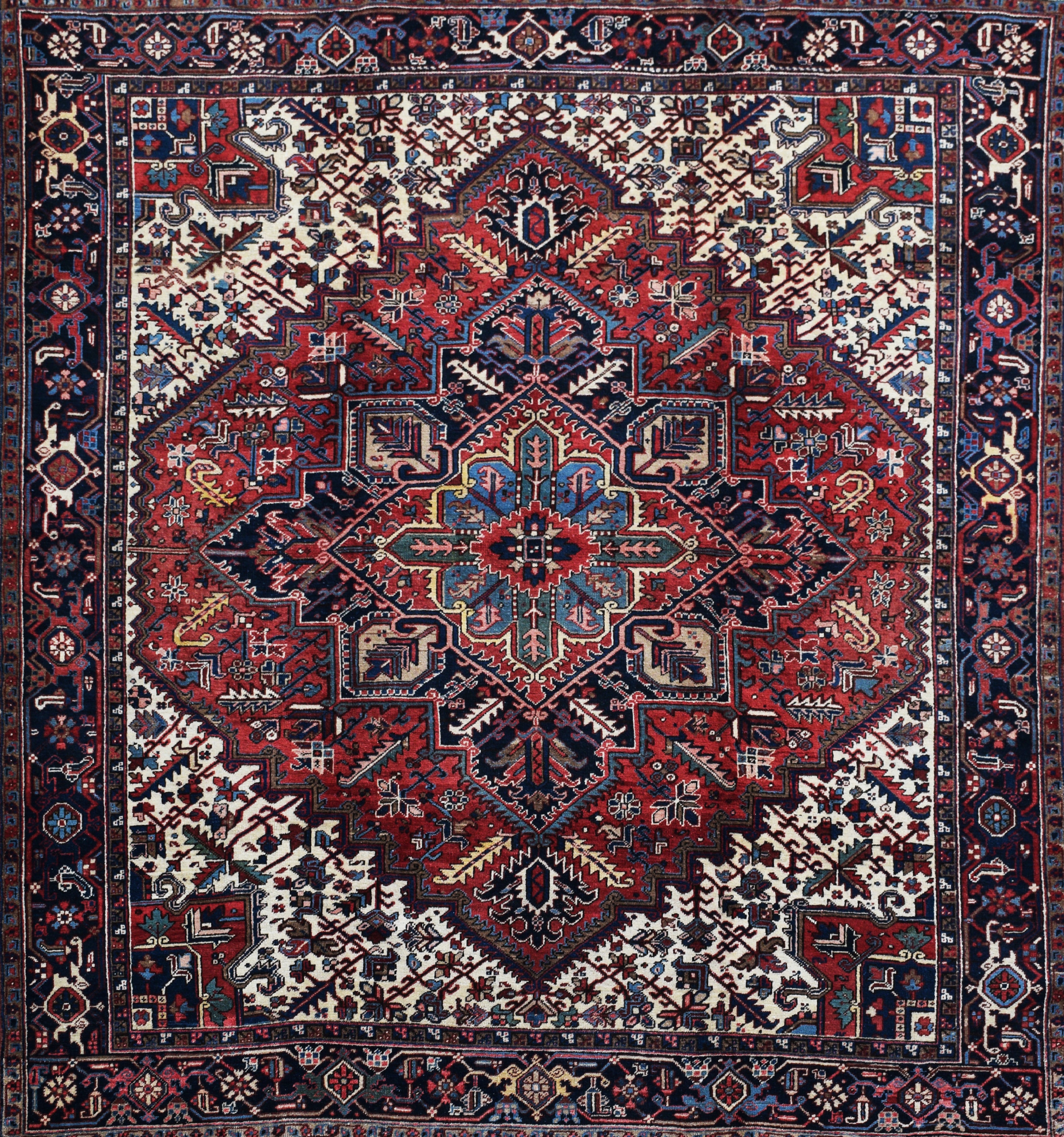 HERIZ CARPET