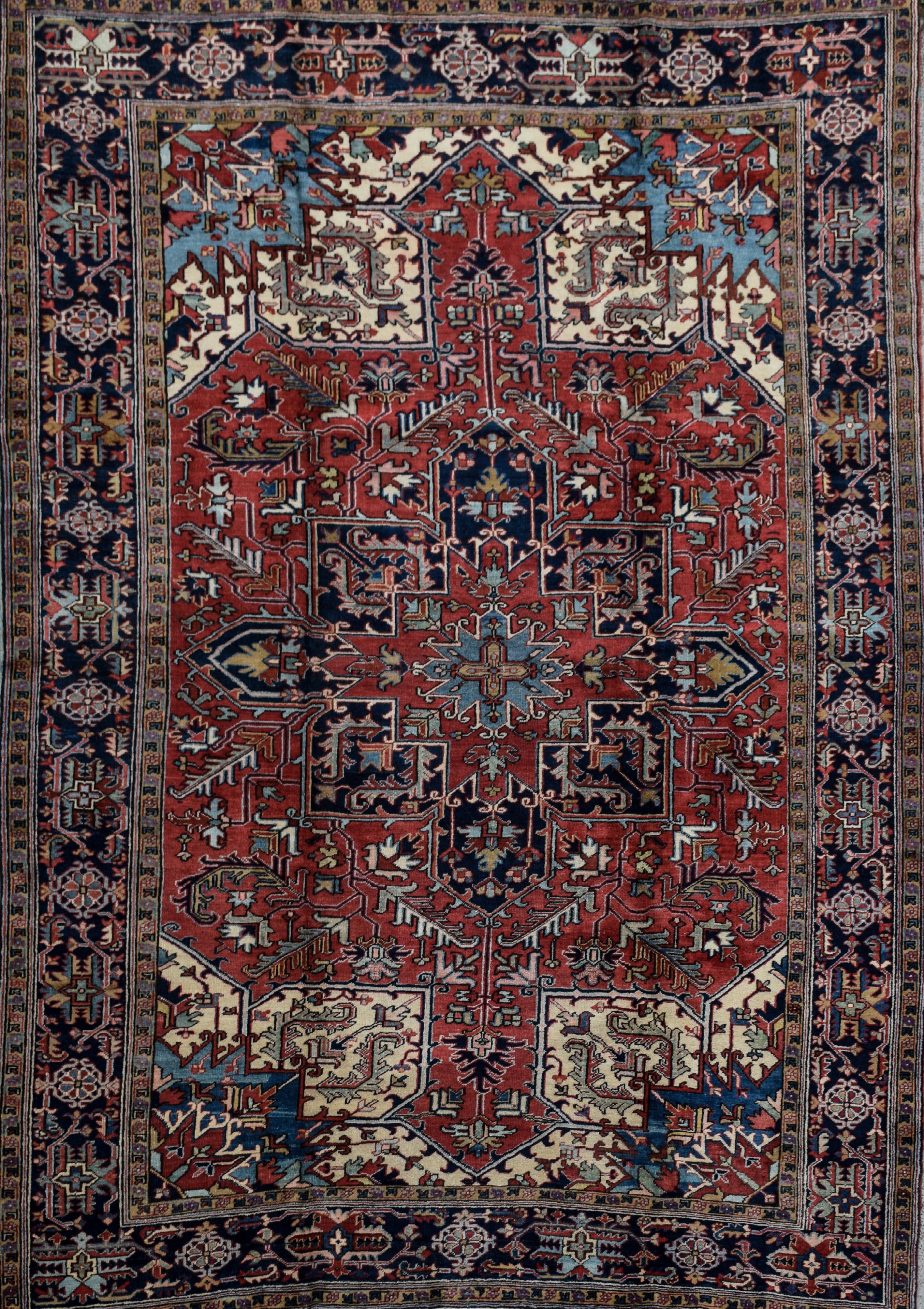 HERIZ CARPET