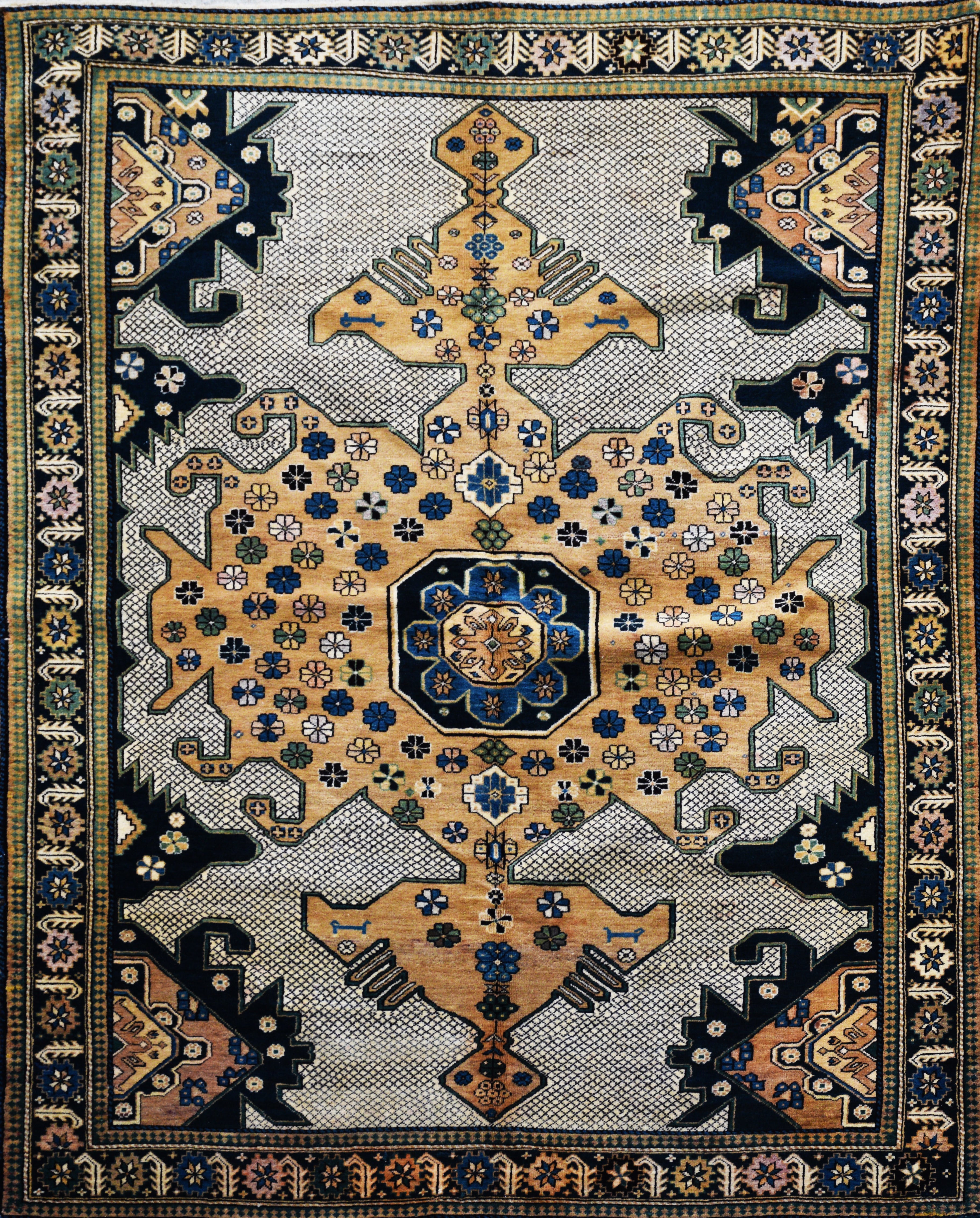KUBA KONAGED CARPET