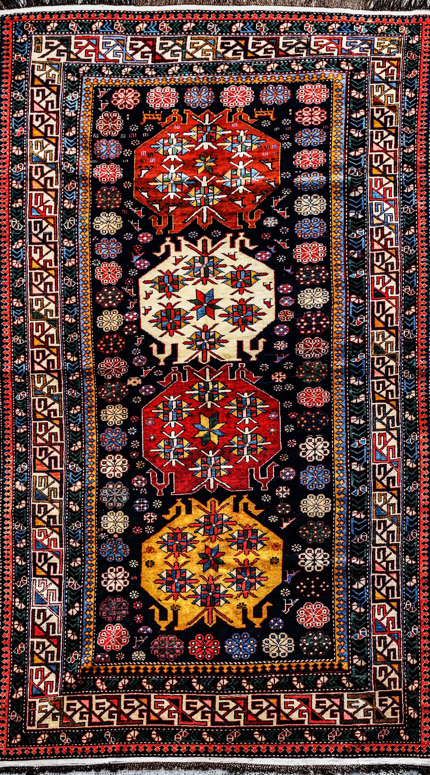 CHIRVAN KUBA CARPET