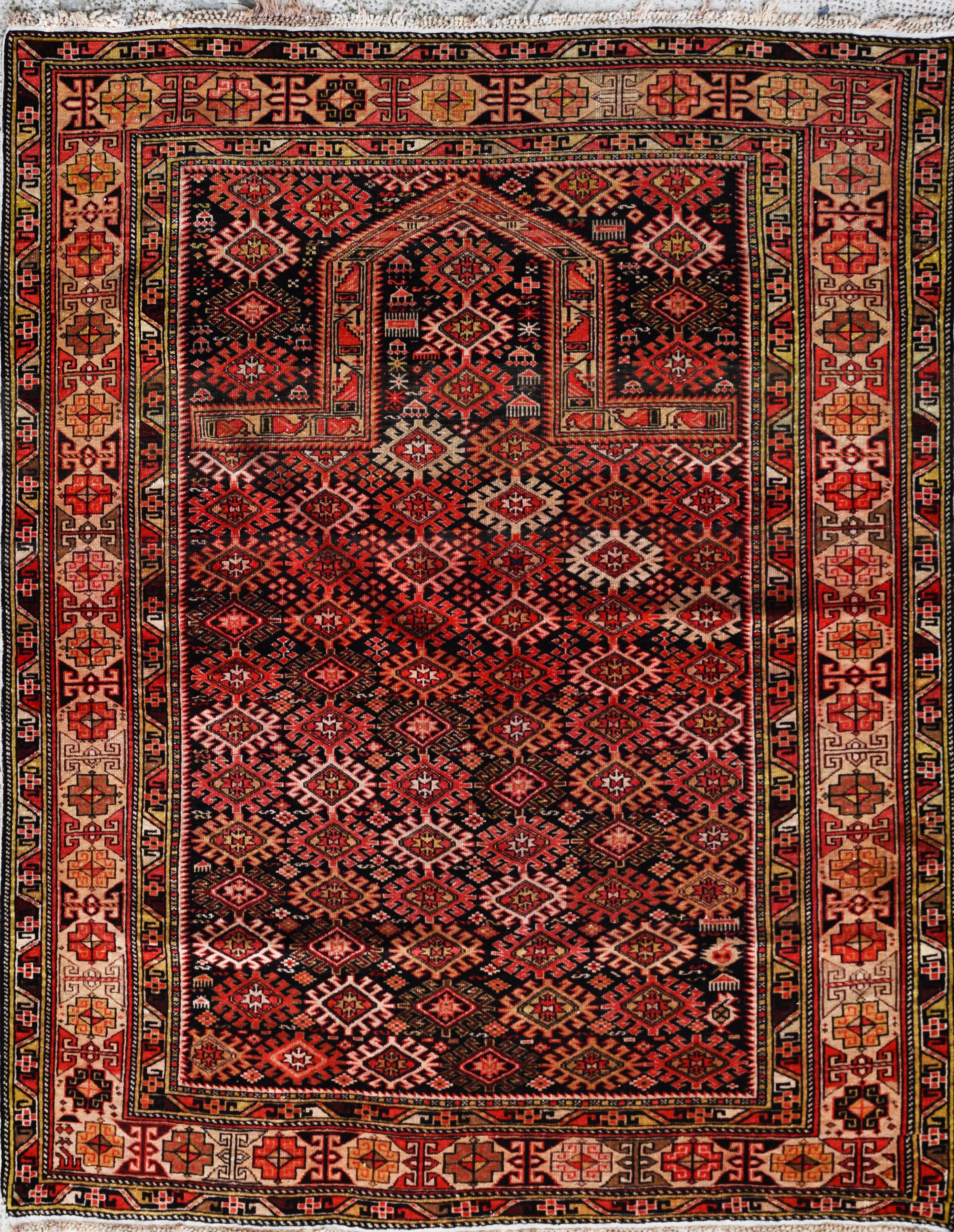 DAGHESTAN CARPET