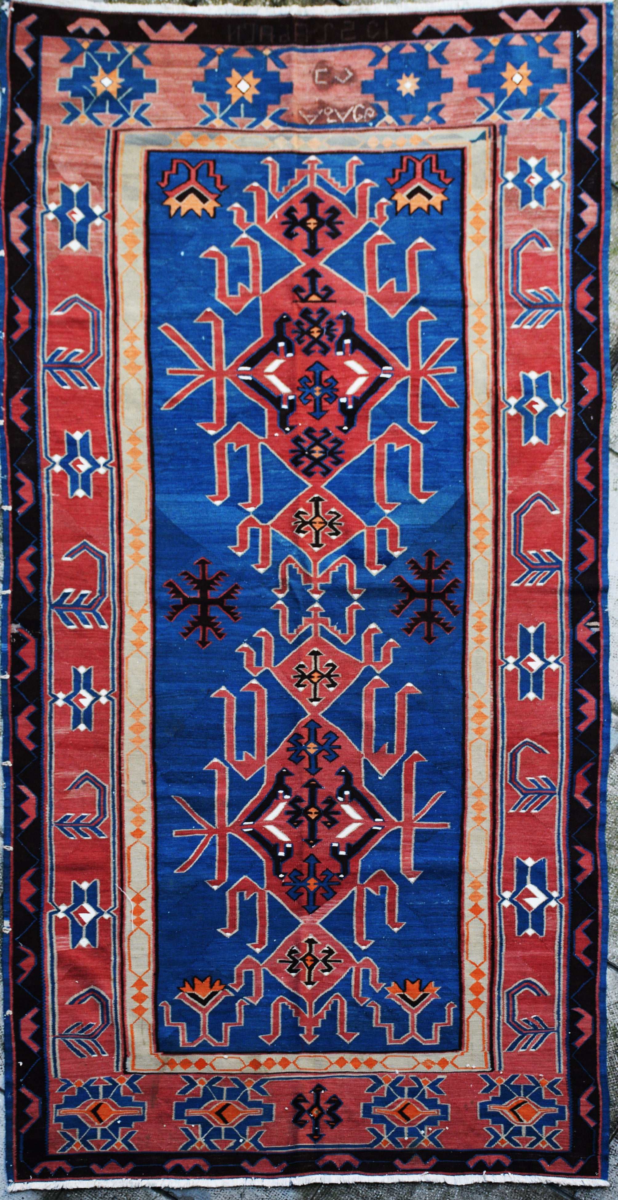KILIM CARPET