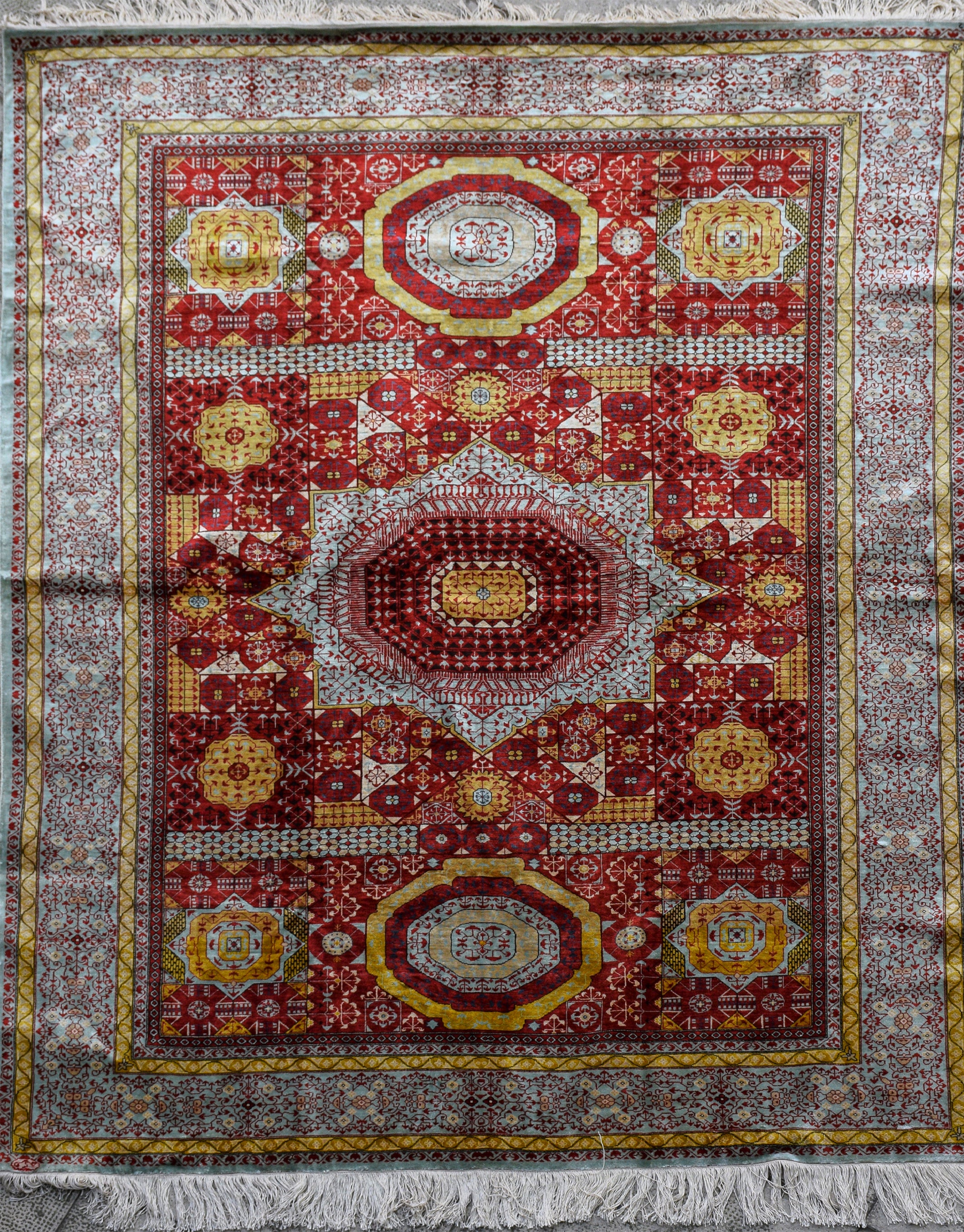 HEREKE CARPET