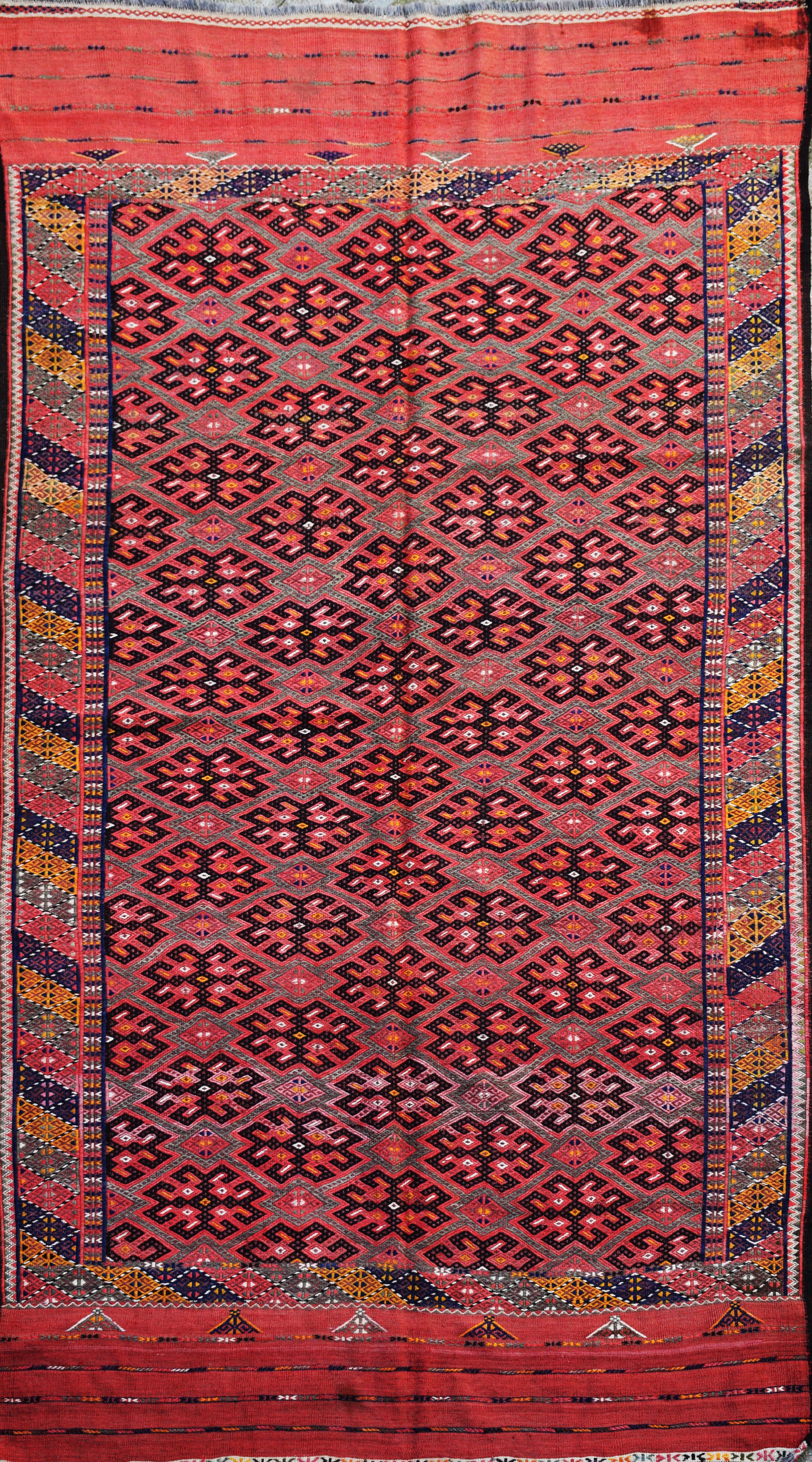 BOUKHARA CARPET