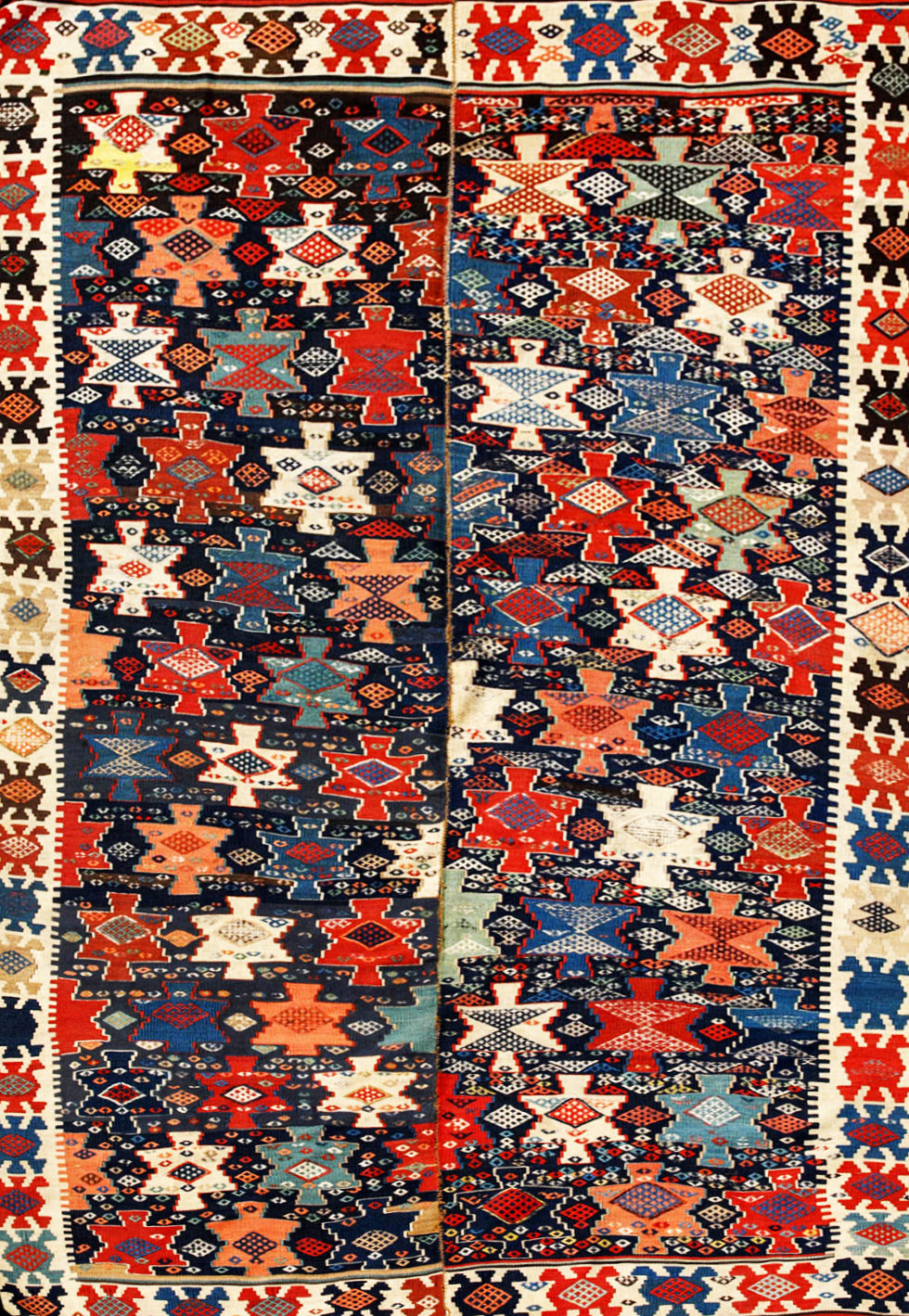 ANTIQUE KILIM CARPET