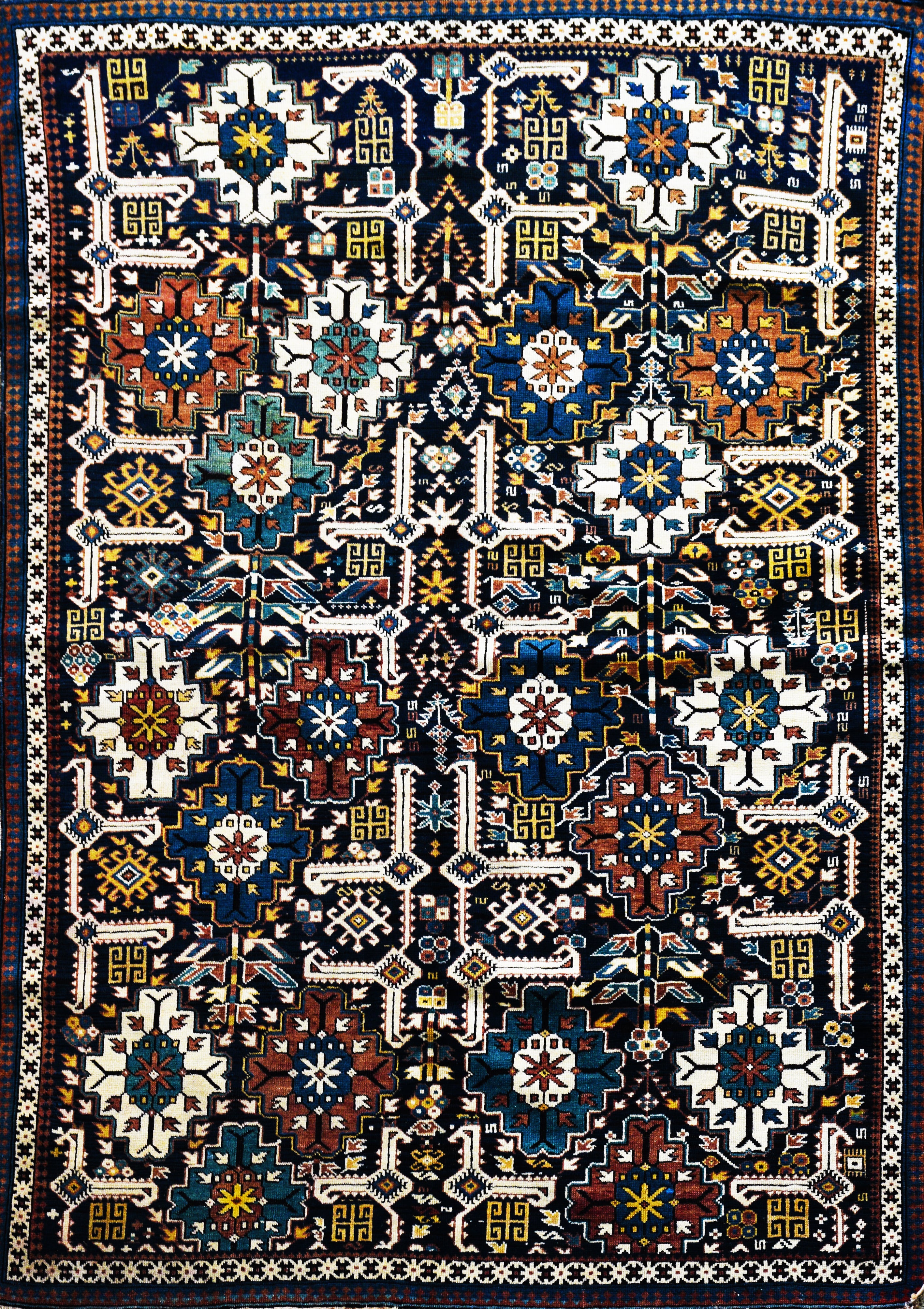 KUBA KARAGASHI CARPET