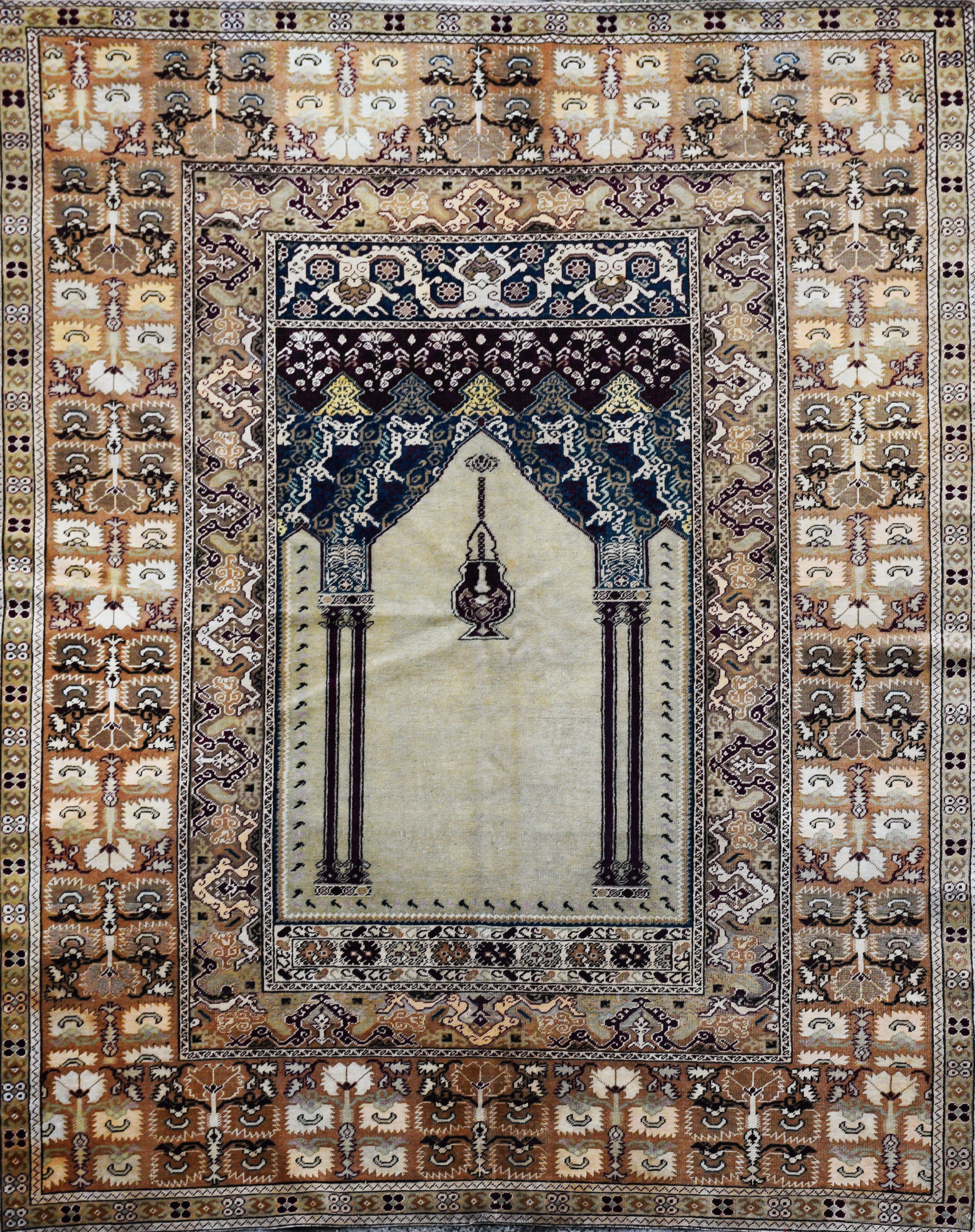 PANDERMA CARPET