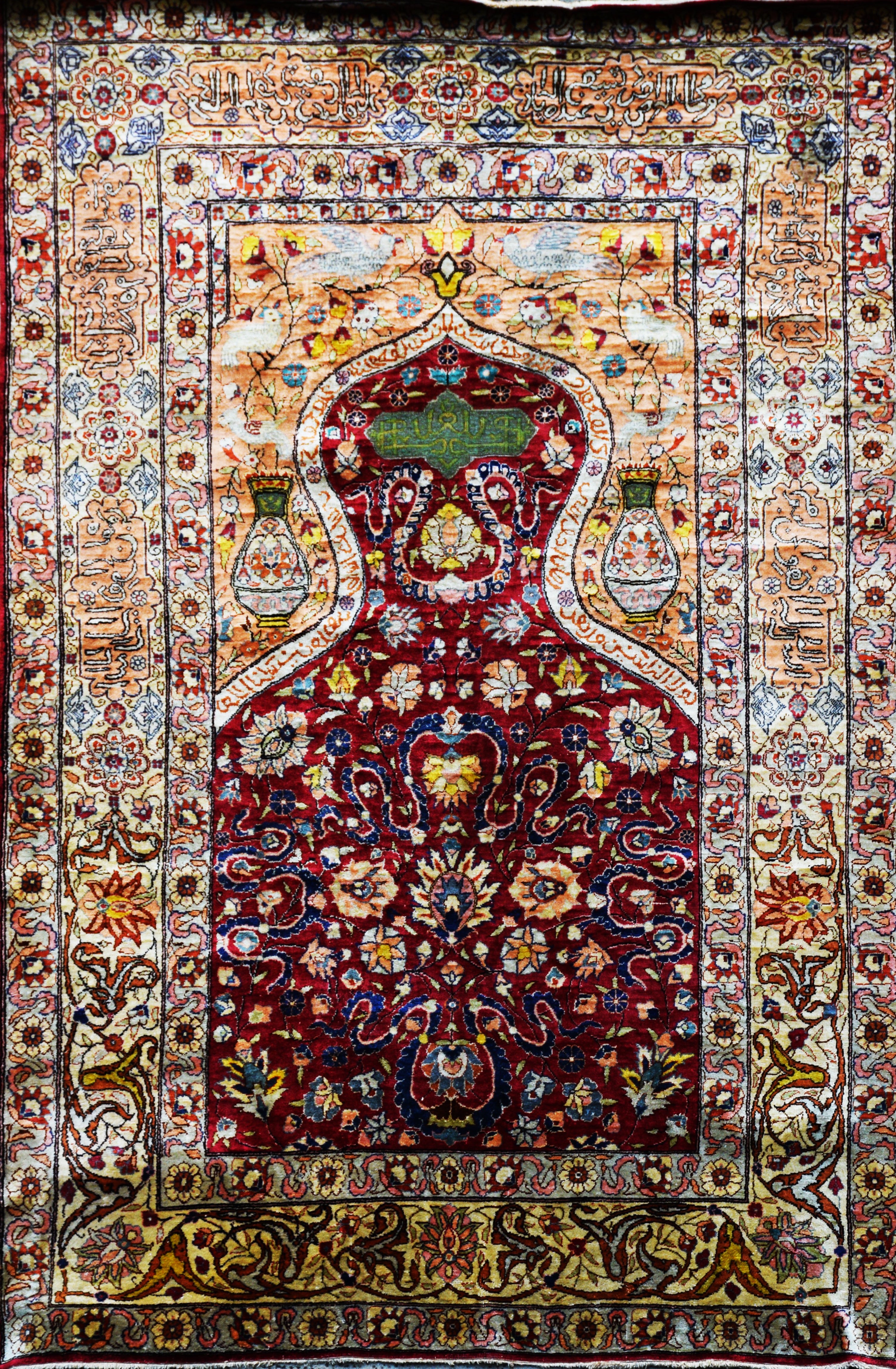 HEREKE CARPET