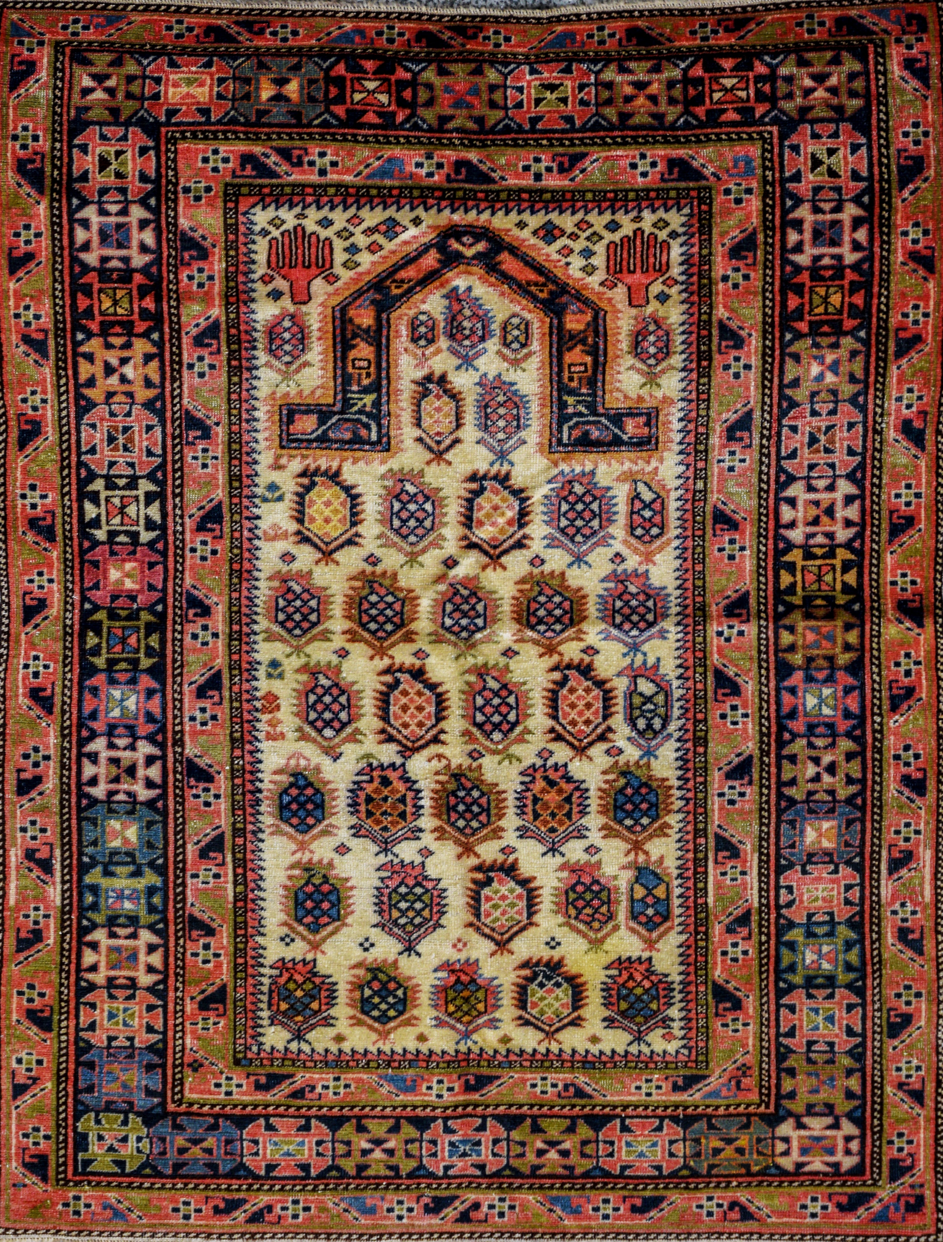 CHIRVAN DAGHESTAN CARPET