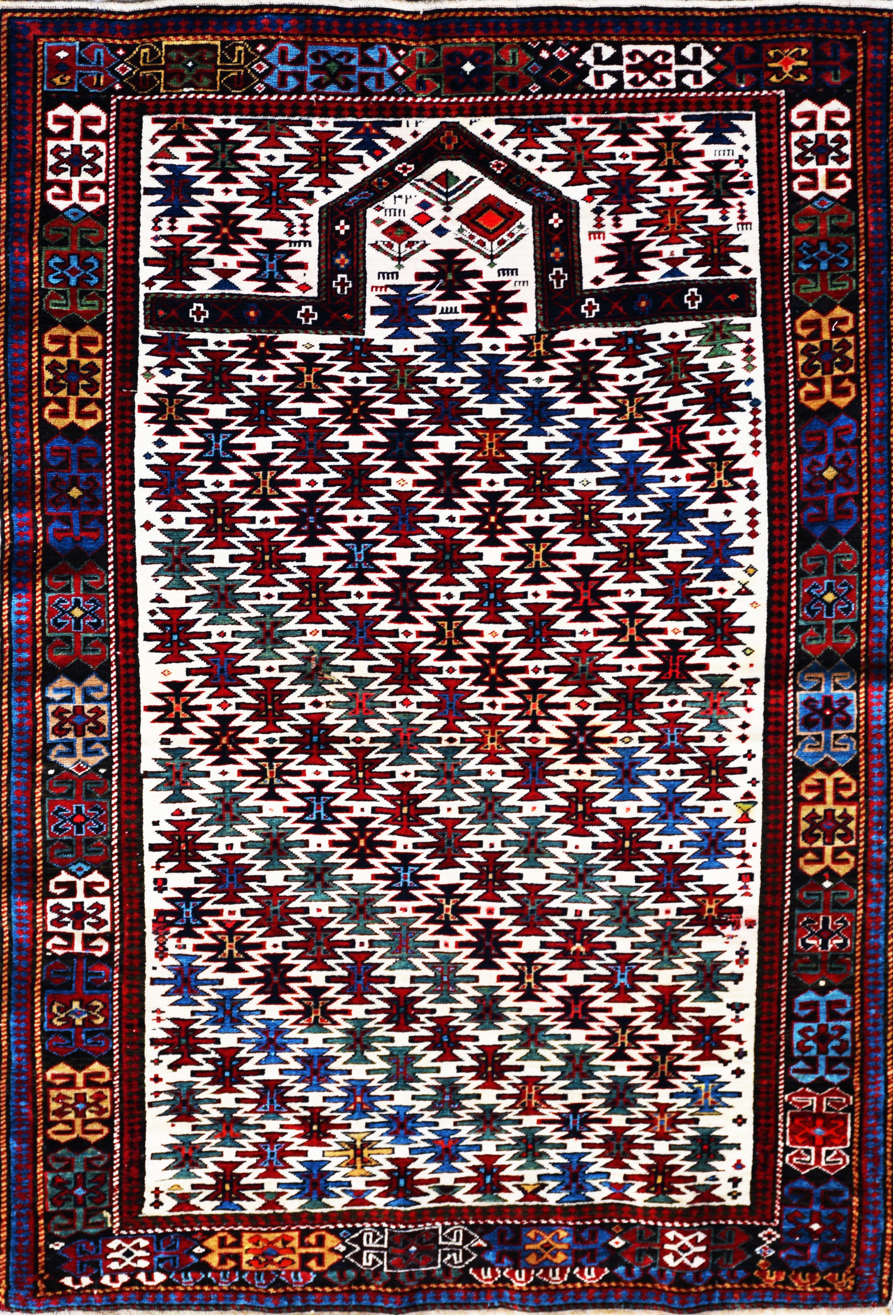 CHIRVAN AKSTAFA CARPET