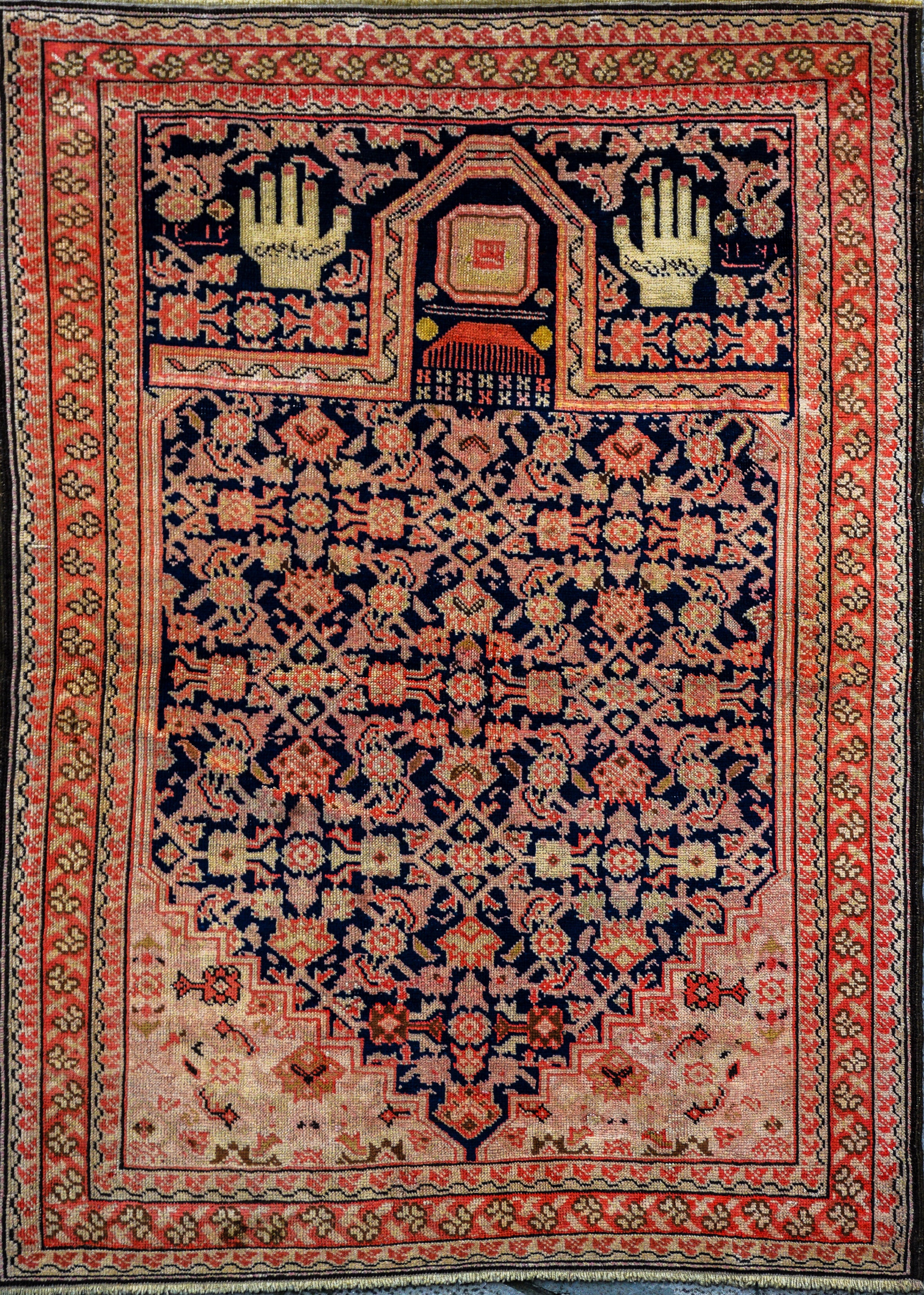 DAGHESTAN CARPET