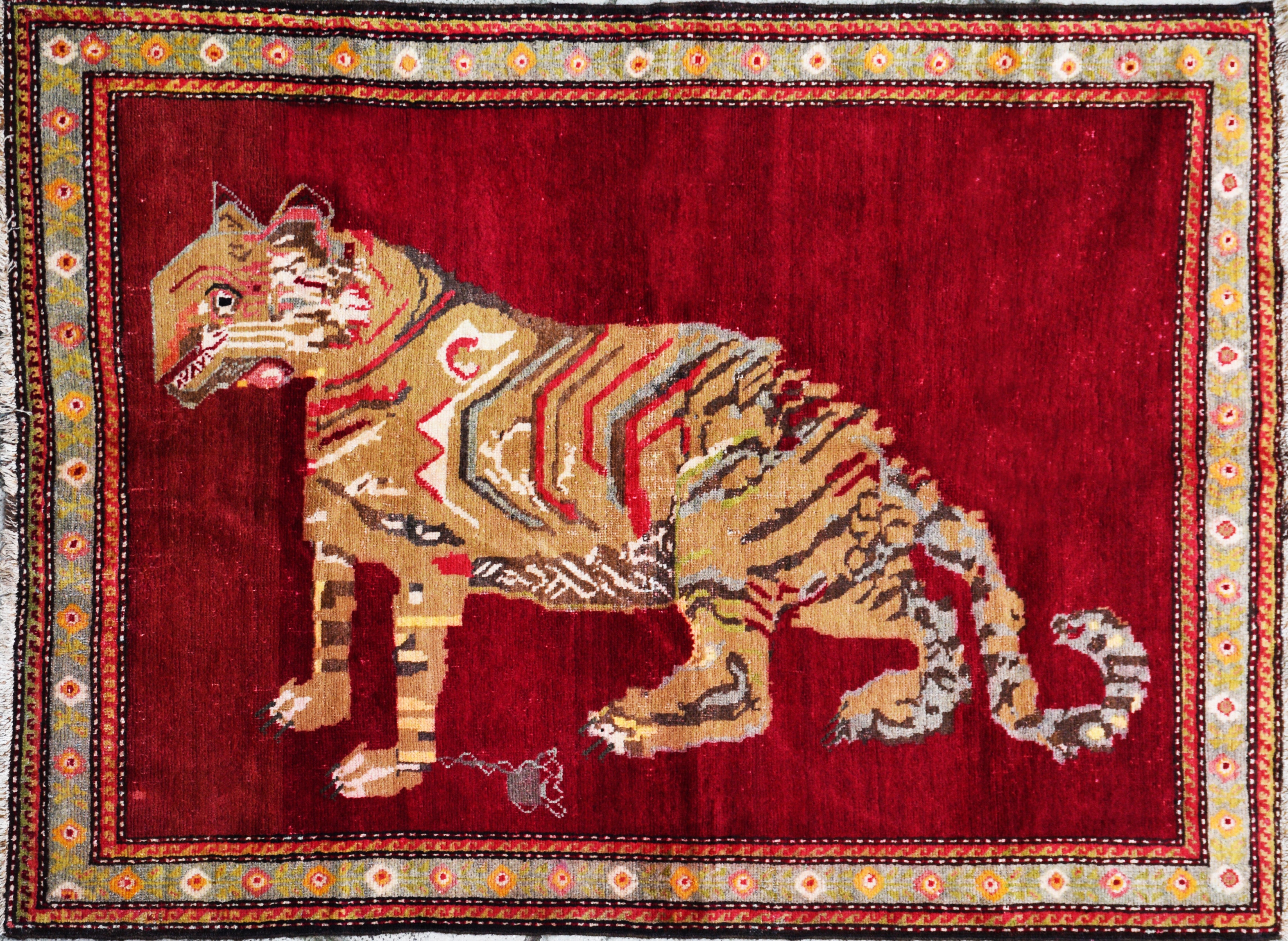 PERSIAN CARPET