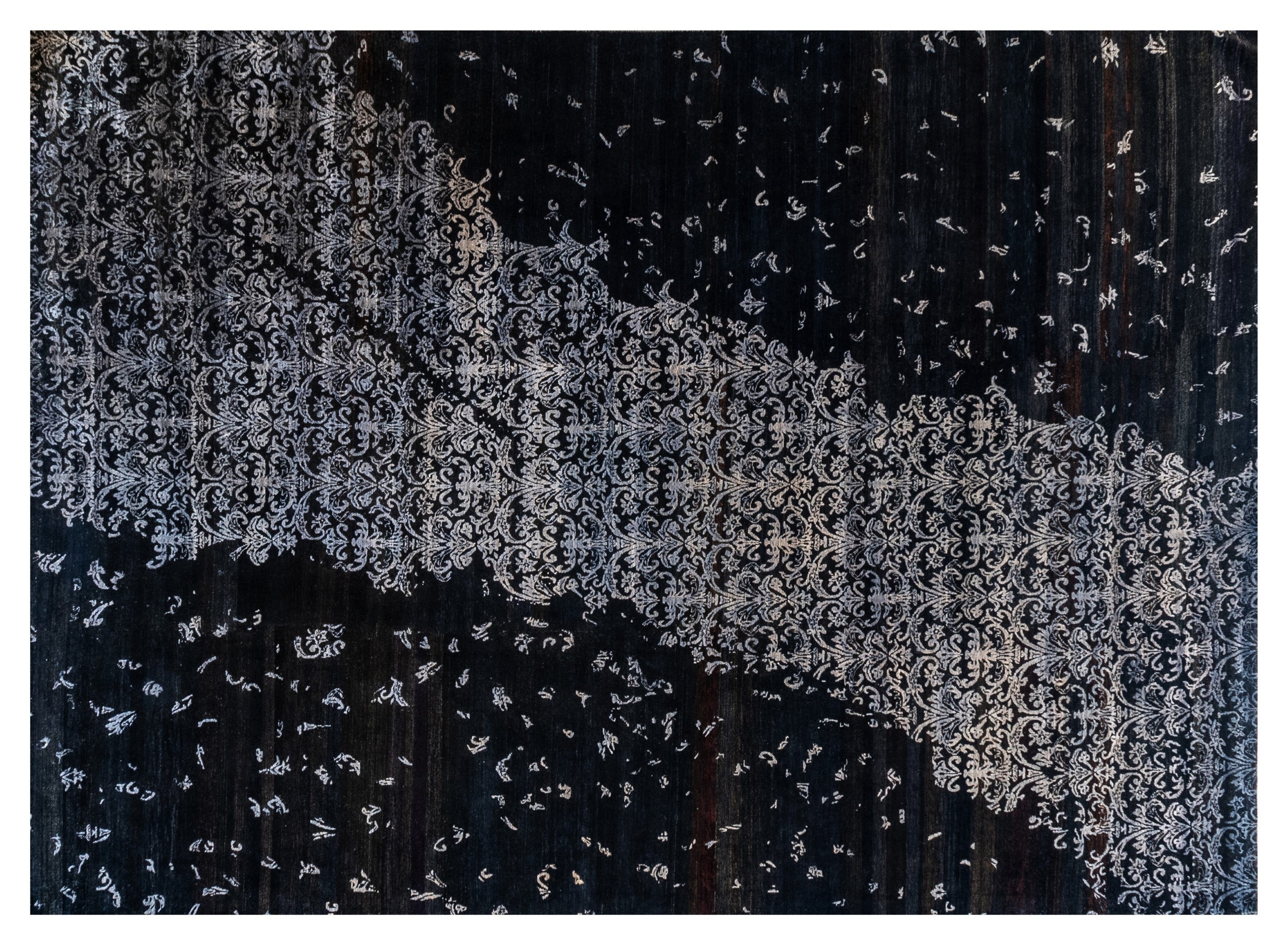 SIGNATURE CARPET