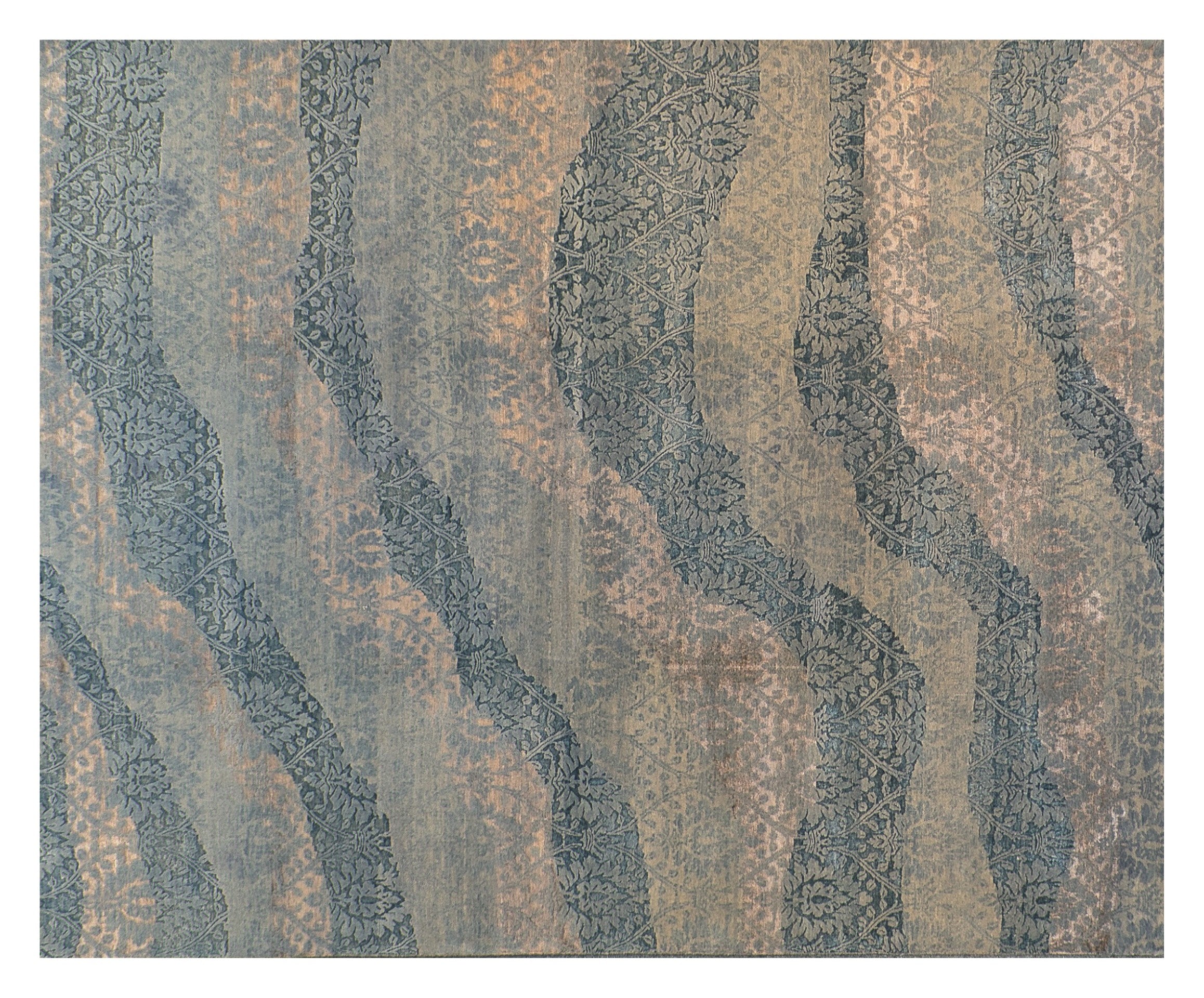 SIGNATURE CARPET