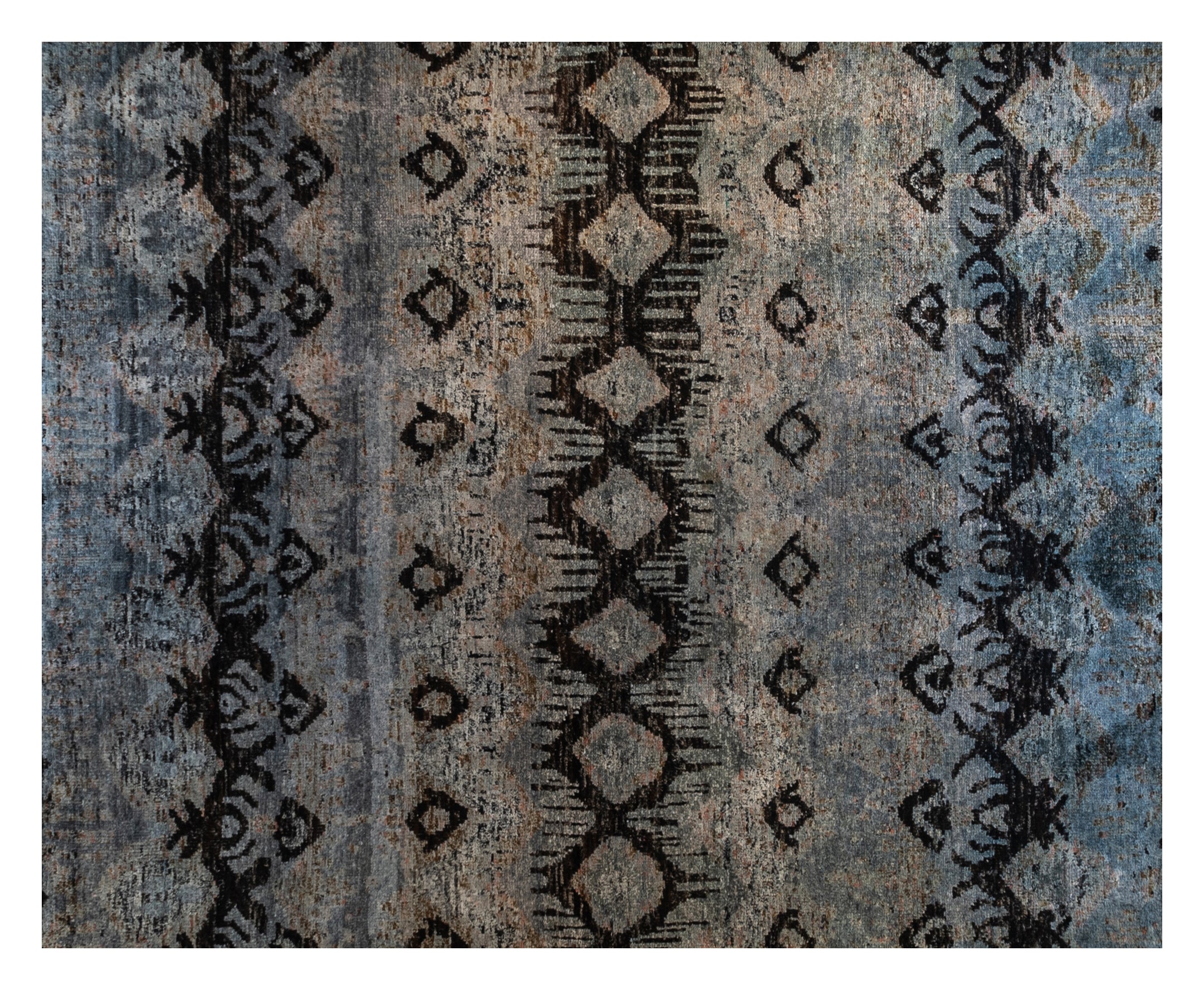 RECYCLED SARI SILK CARPET