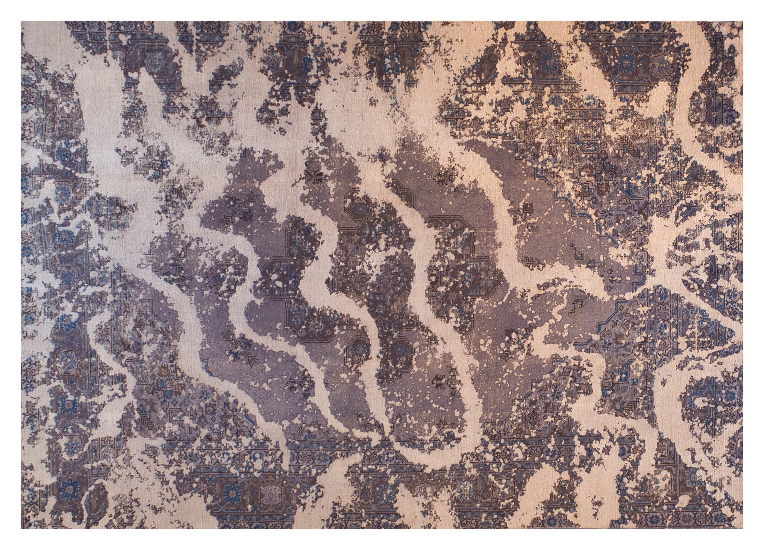 VINTAGE CARPET