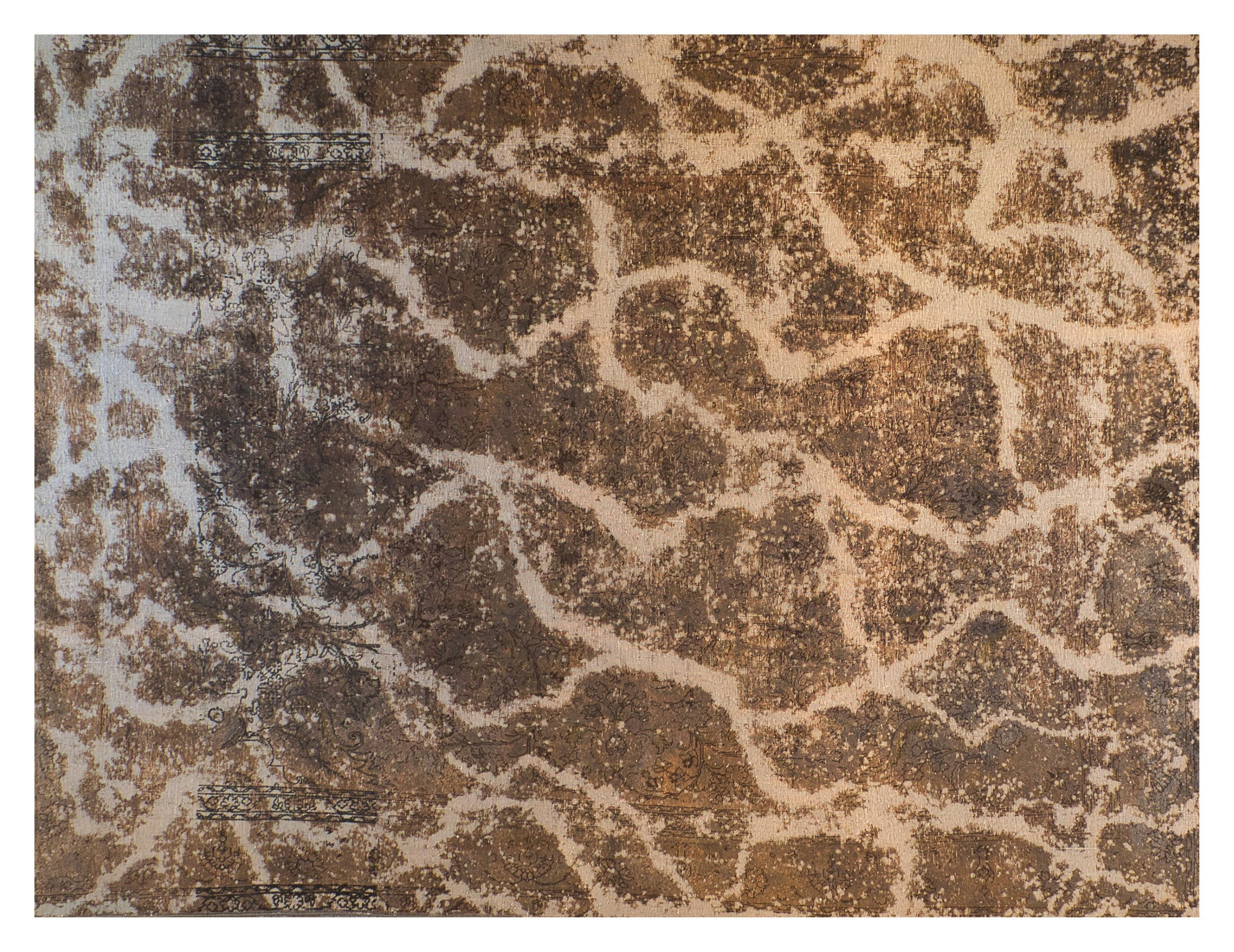 VINTAGE CARPET