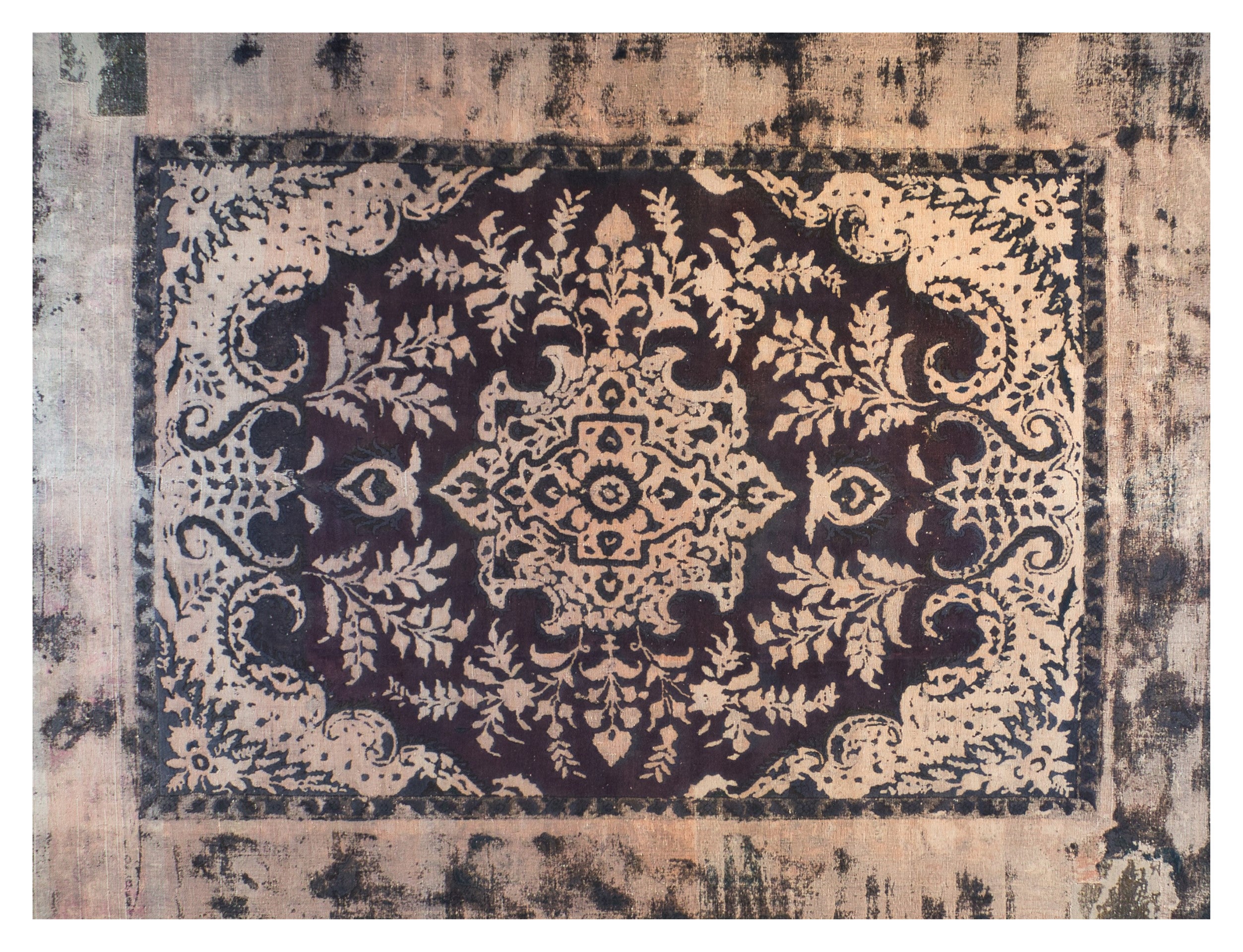 VINTAGE CARPET